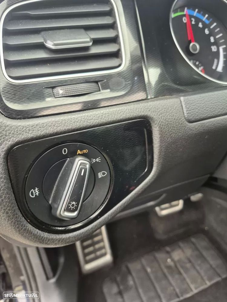 VW Golf 1.4 GTE Plug-In-Hybrid DSG - 23