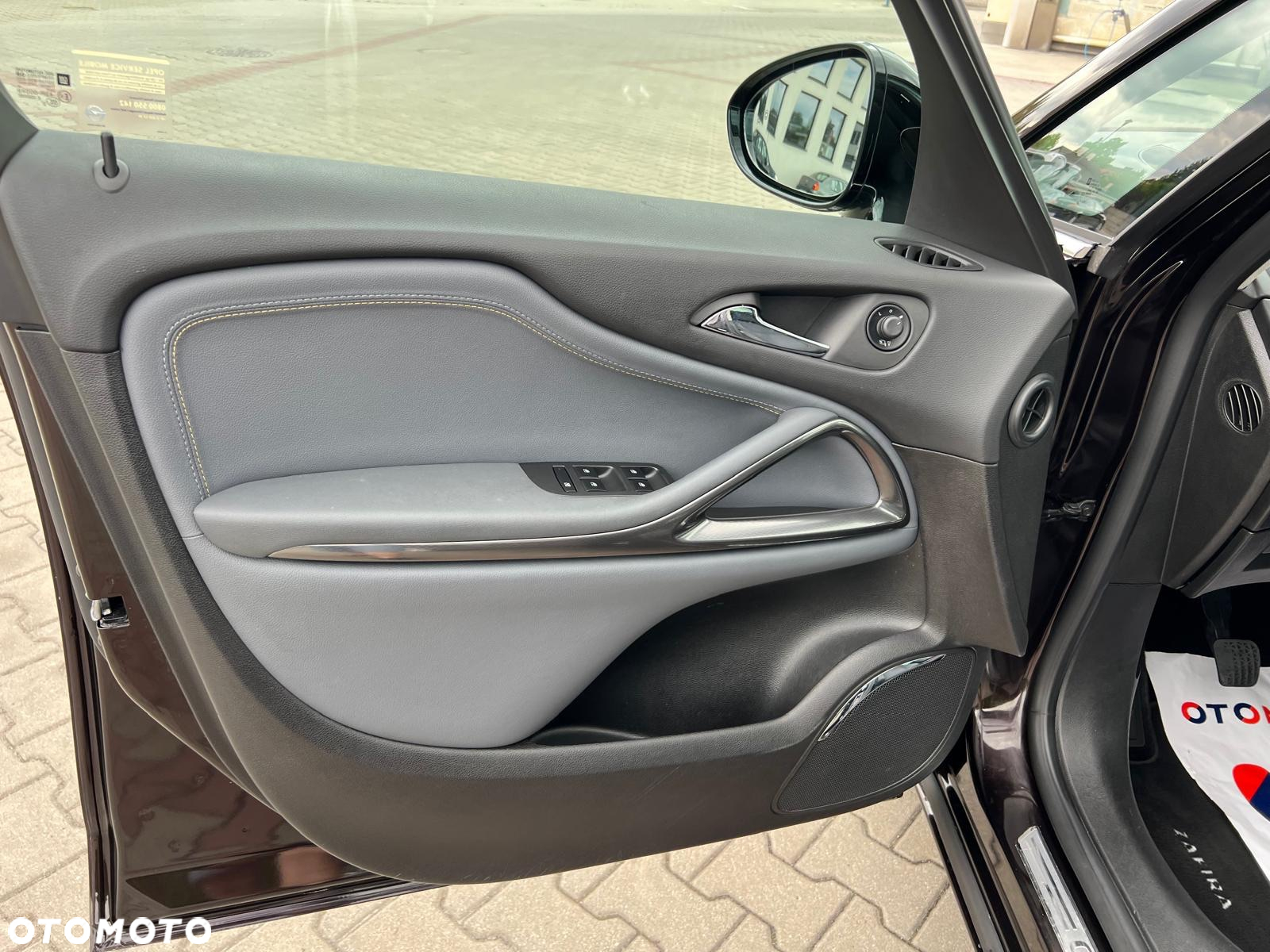 Opel Zafira 2.0 CDTI Cosmo S&S - 23