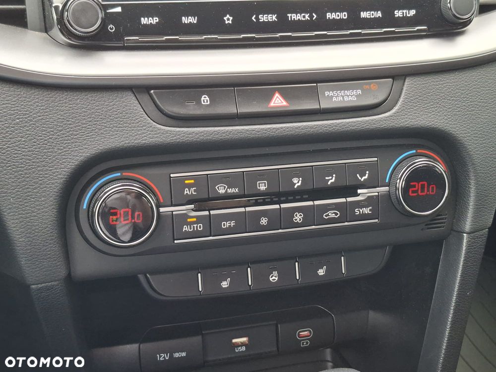 Kia XCeed 1.5 T-GDI M DCT - 27