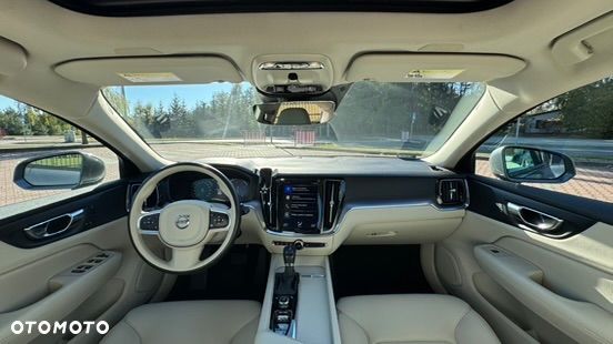 Volvo S60 2.5 T5 - 22