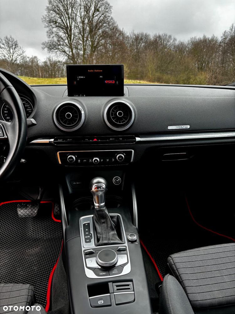 Audi A3 Limousine 40 TFSI Quattro S tronic - 12