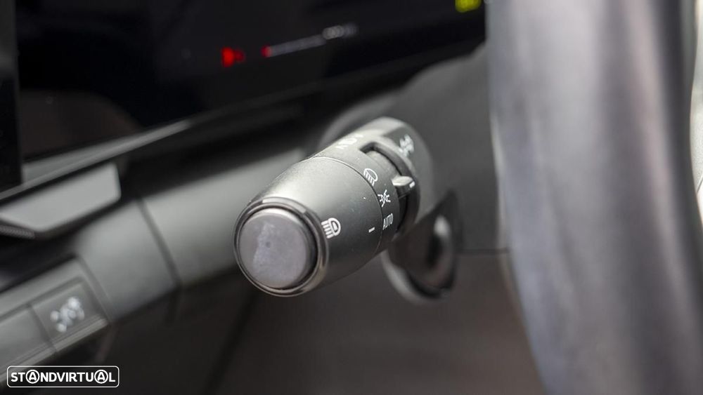 Renault Mégane E-Tech EV60 Iconic Autonomia Conforto - 23