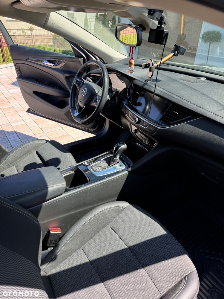 Opel Insignia 2.0 CDTI - 8