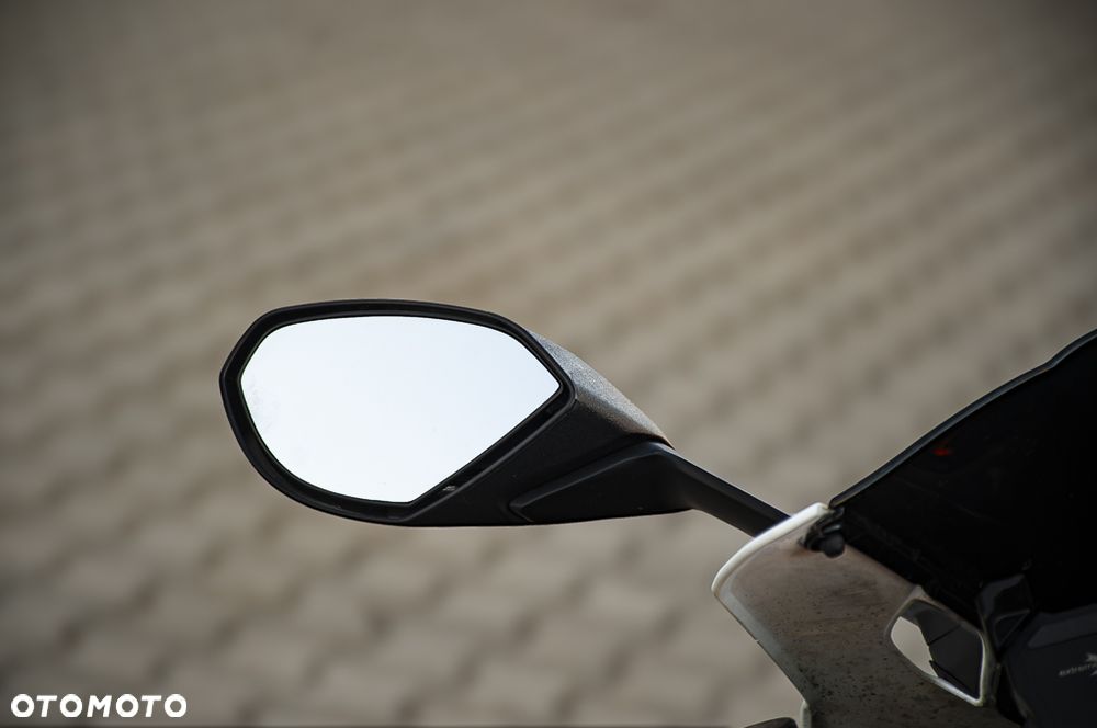 Ducati Panigale 899 - 20