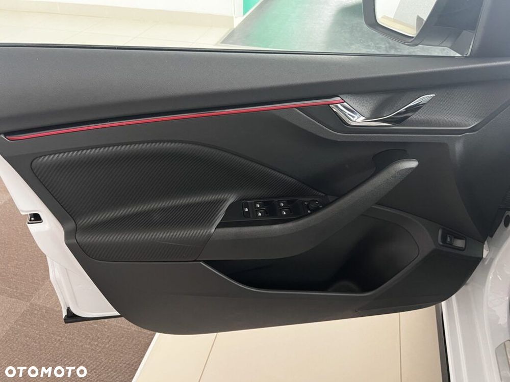 Skoda Scala 1.5 TSI Monte Carlo - 17