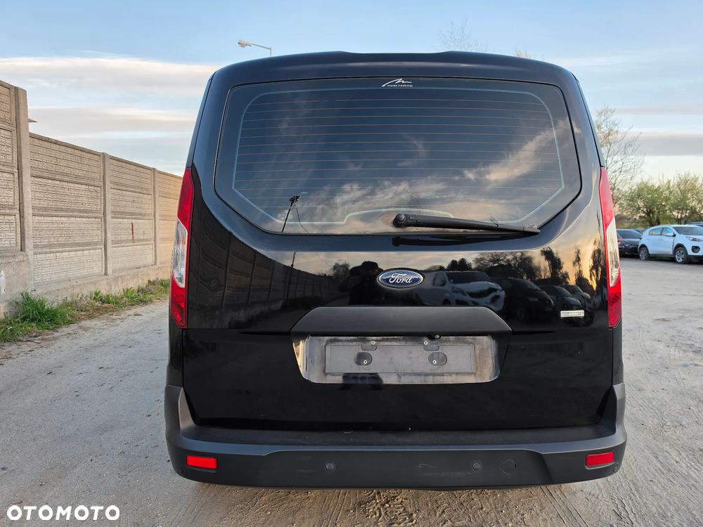 Ford Tourneo Connect - 23