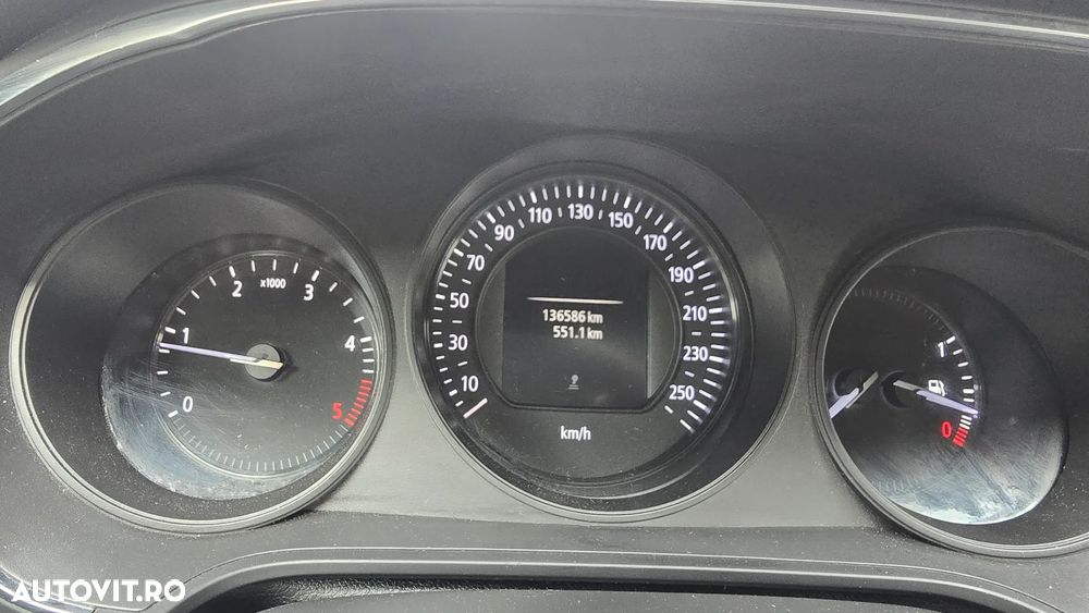 Renault Megane Energy dCi Intens - 10