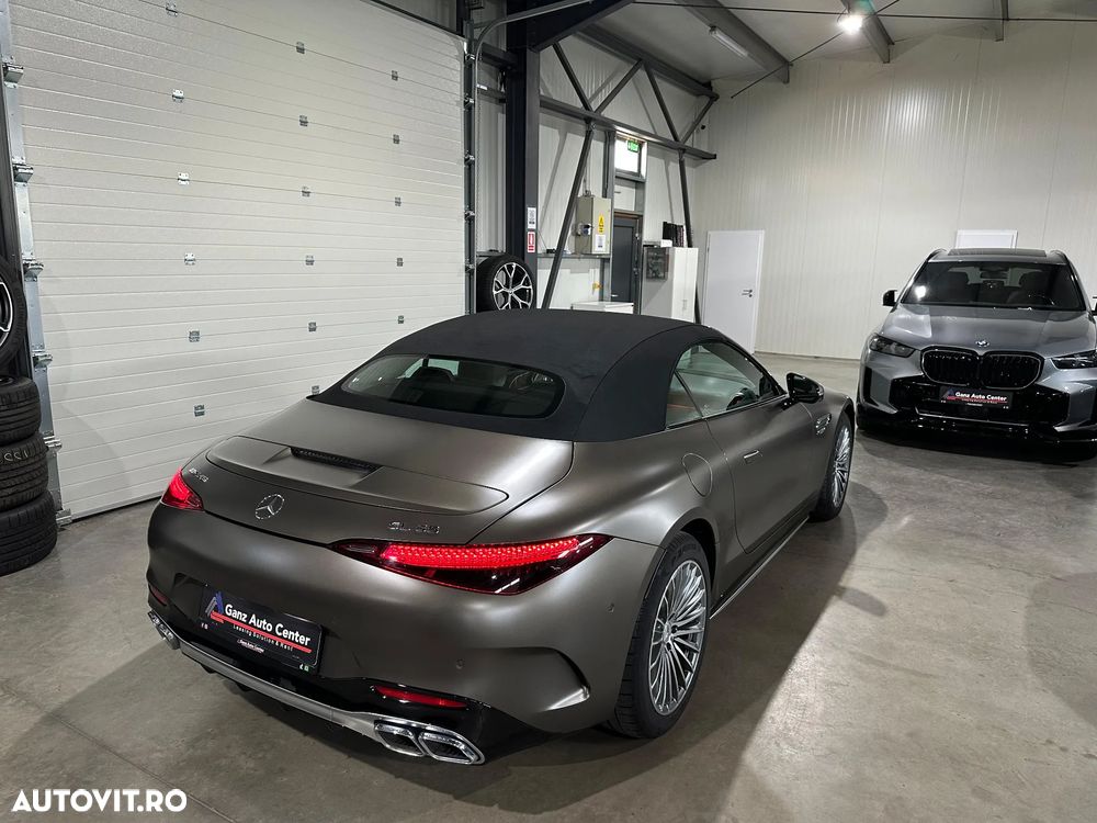 Mercedes-Benz SL 55 AMG 4Matic+ Speedshift MCT 9G - 34