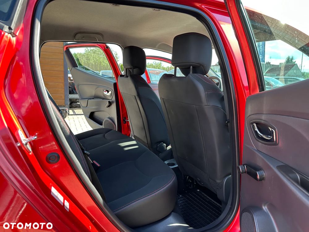 Renault Clio - 26