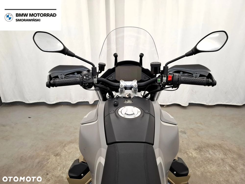 Moto Guzzi V100 Mandello - 8