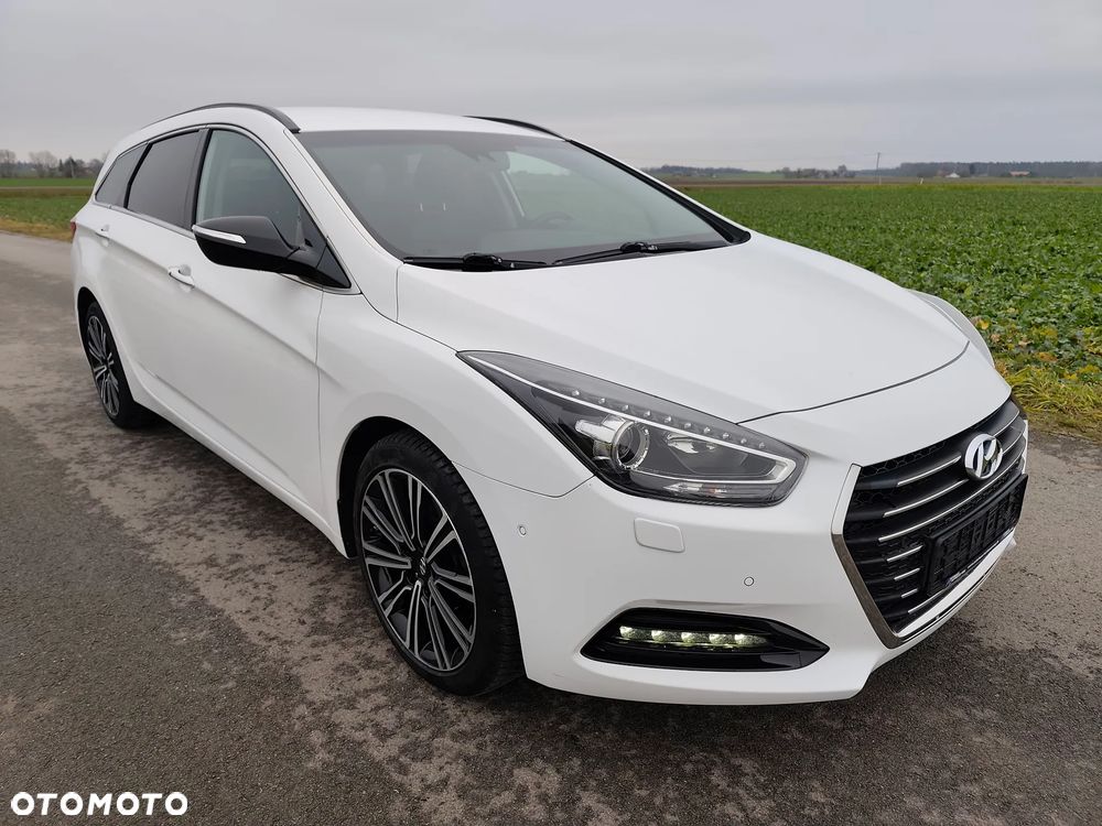 Hyundai i40 Kombi blue 1.7 CRDi DCT Premium - 2