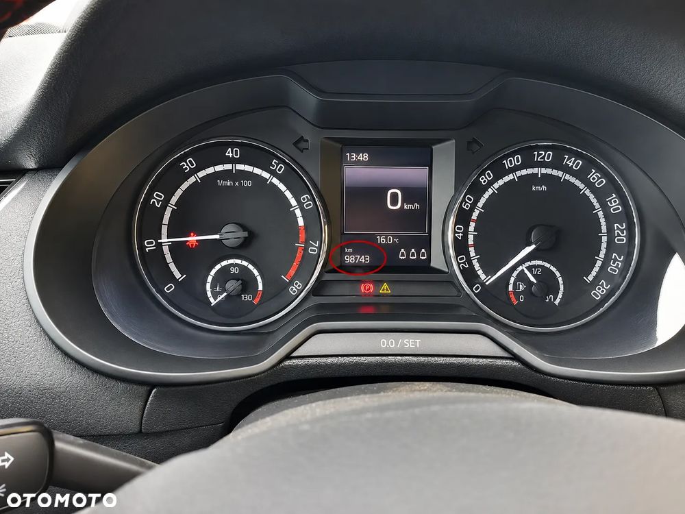 Skoda Octavia 2.0 TSI (Green tec) RS - 6