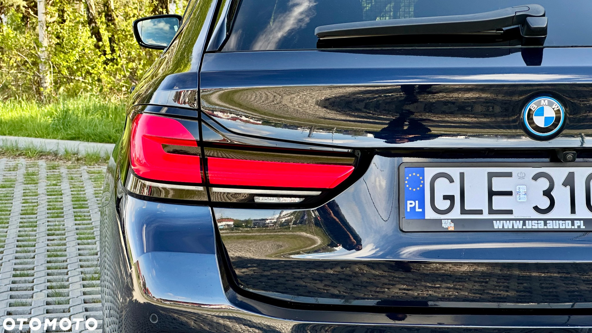 BMW Seria 5 530e Touring - 23