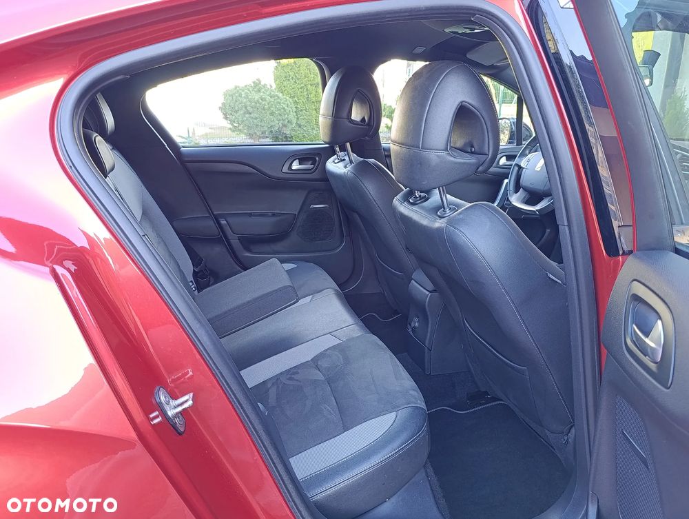 DS Automobiles DS 4 Crossback - 22