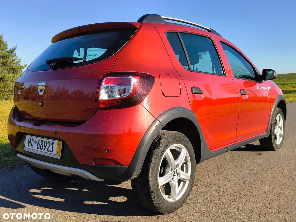 Dacia Sandero TCe 90 Laureate - 6