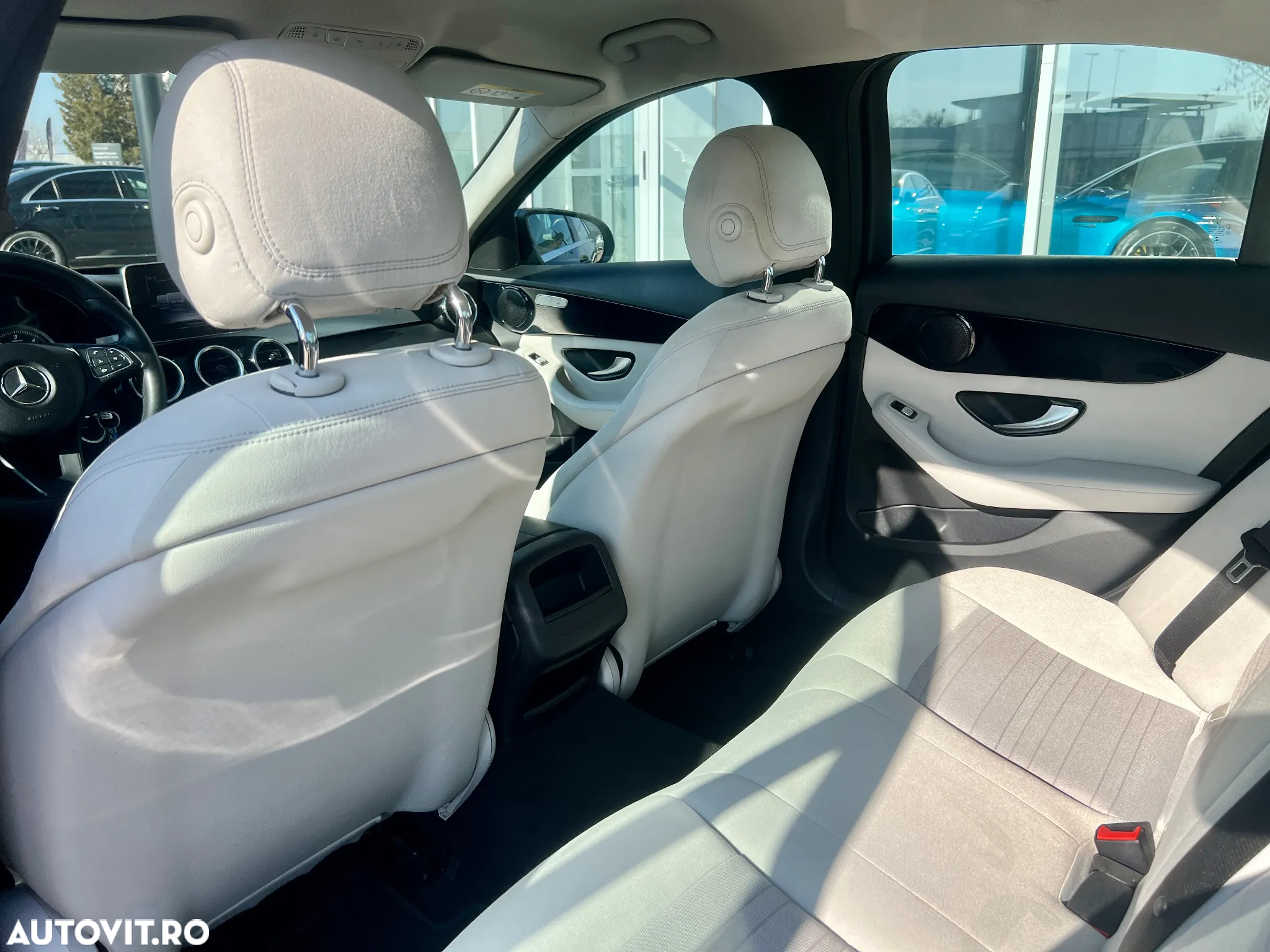 Mercedes-Benz C - 13