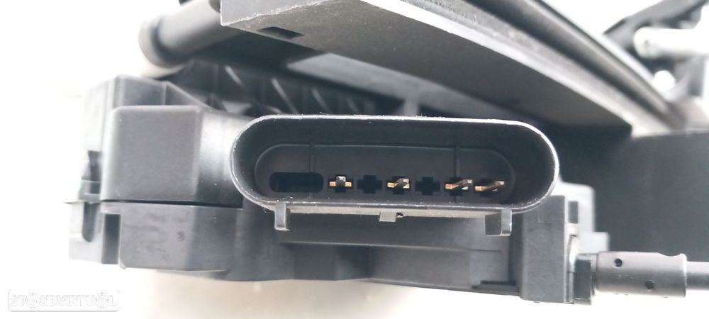 Fechadura / fecho porta frente direito FORD Transit Courier I - 3