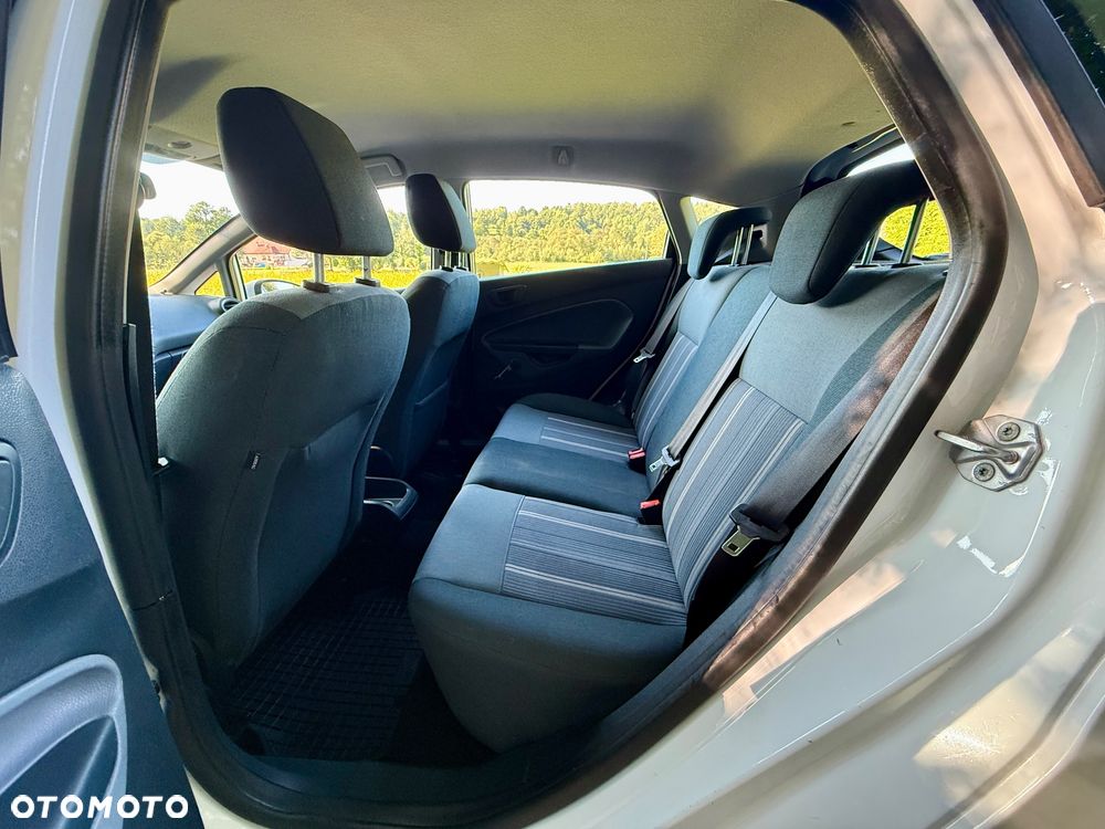 Ford Fiesta 1.25 Ambiente - 20