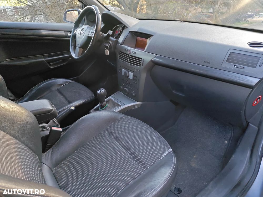 Opel Astra 1.7 CDTI Cosmo - 8