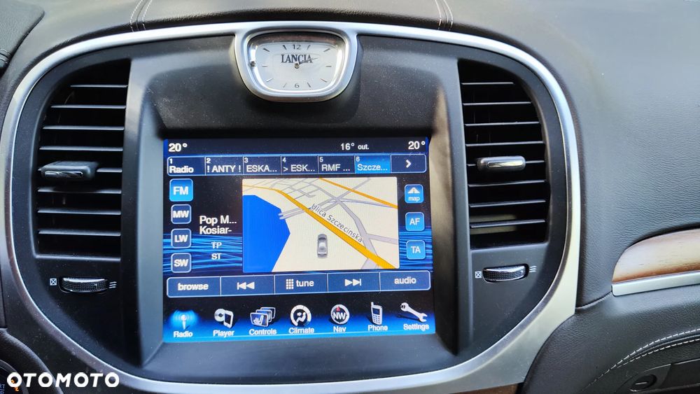 Lancia Thema 3.0 V6 CRD 24V Automatik Executive - 18