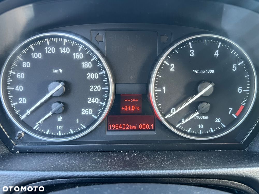 BMW Seria 3 - 21
