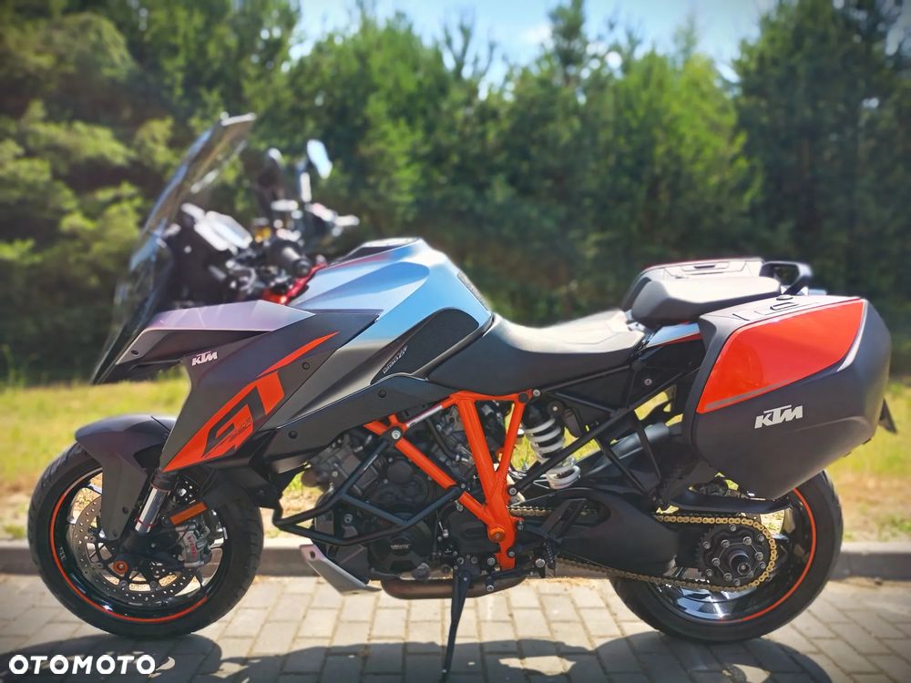 KTM Super Duke - 2