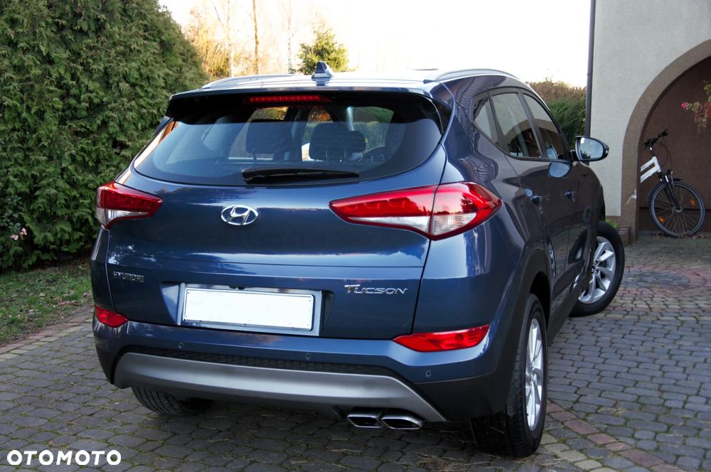 Hyundai Tucson 2.0 CRDI 2WD Style - 17