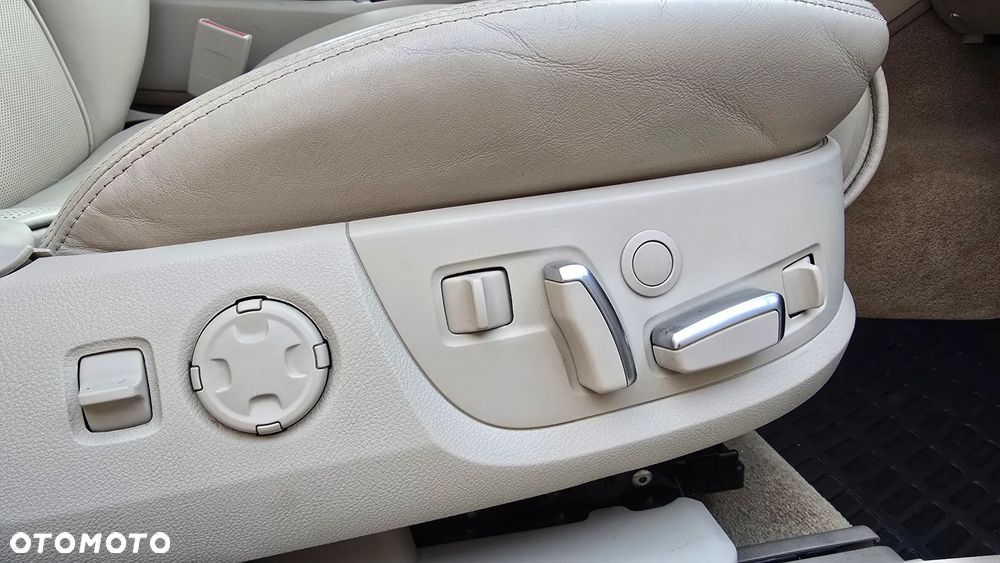 Audi A8 4.2 TDI DPF L Quattro - 27