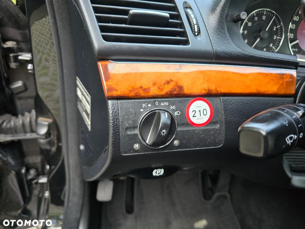 Mercedes-Benz Klasa E 280 4-Matic Elegance - 13