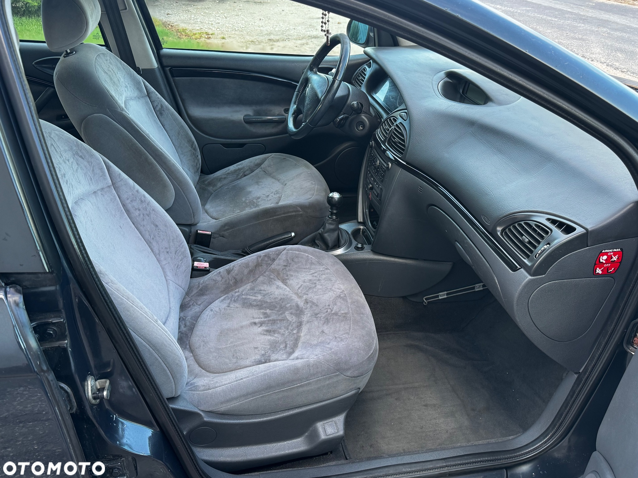 Citroën C5 2.0 HDi Confort - 6