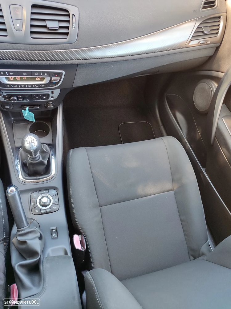 Renault Mégane Coupe 1.5 dCi Limited SS - 10