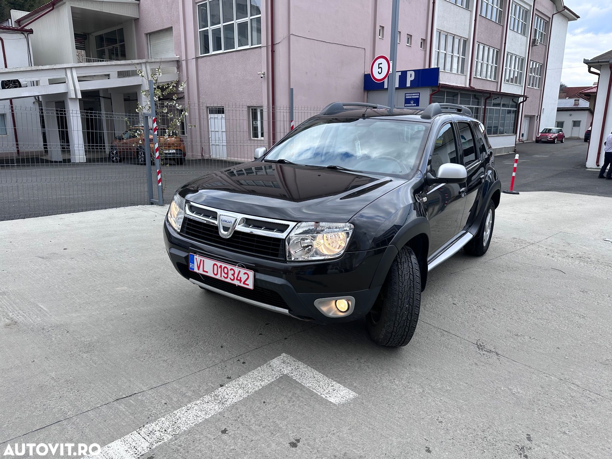 Dacia Duster dCi 110 FAP 4x2 Prestige - 1