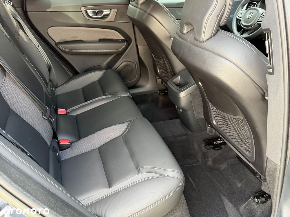 Volvo XC 60 B4 D Geartronic Inscription - 14