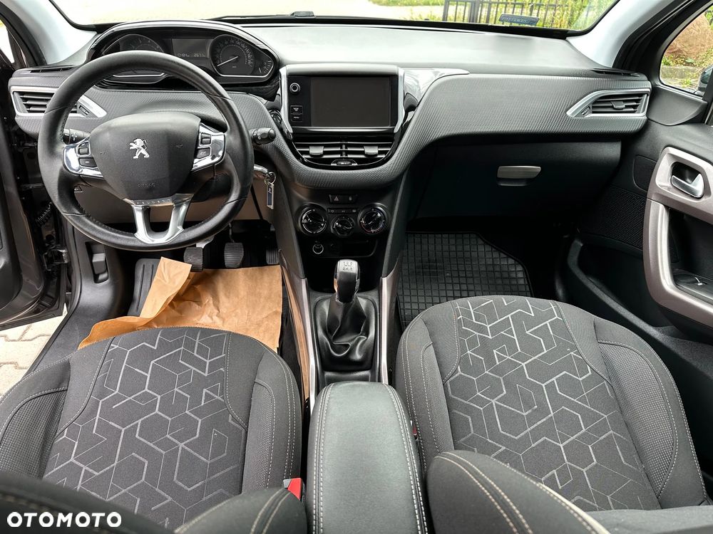 Peugeot 2008 82 VTI Allure - 7