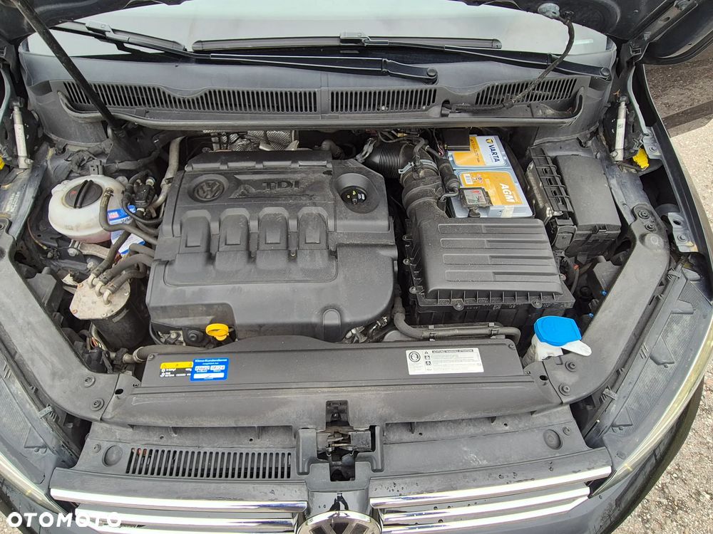 Volkswagen Touran 2.0 TDI BMT Highline DSG - 11
