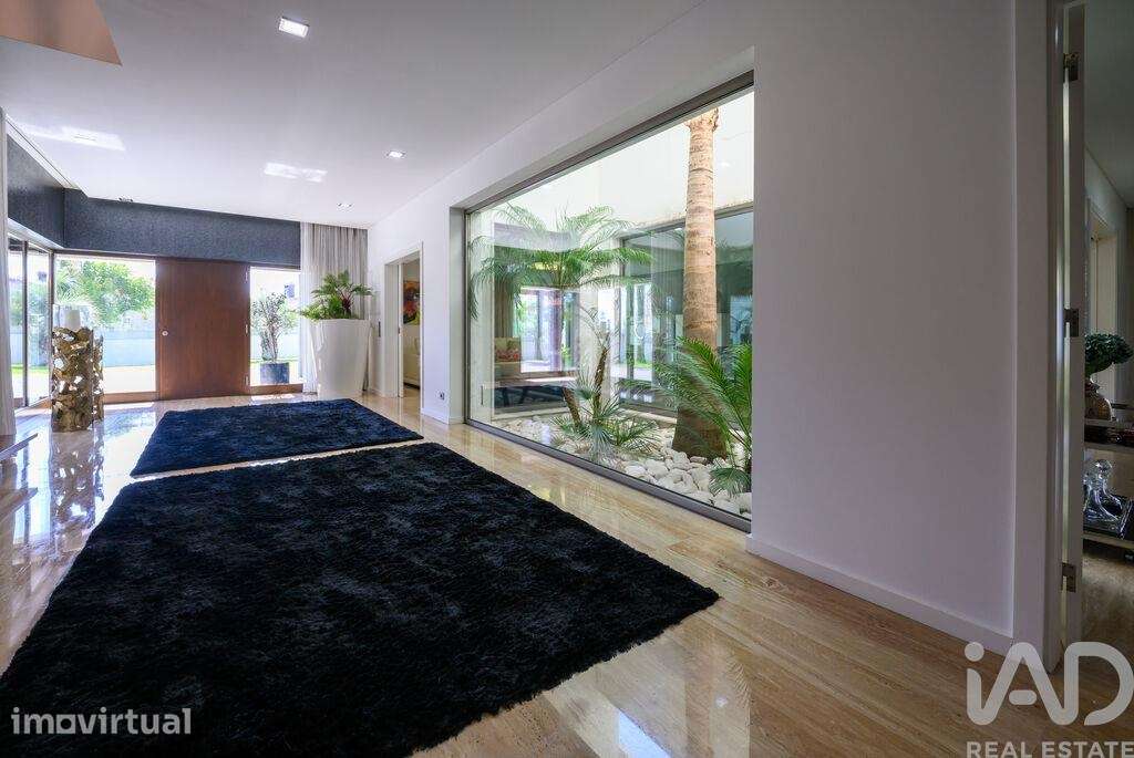 Moradia isolada T4 em Oliveira do Bairro de 540 m2 - Grande imagem: 2/40