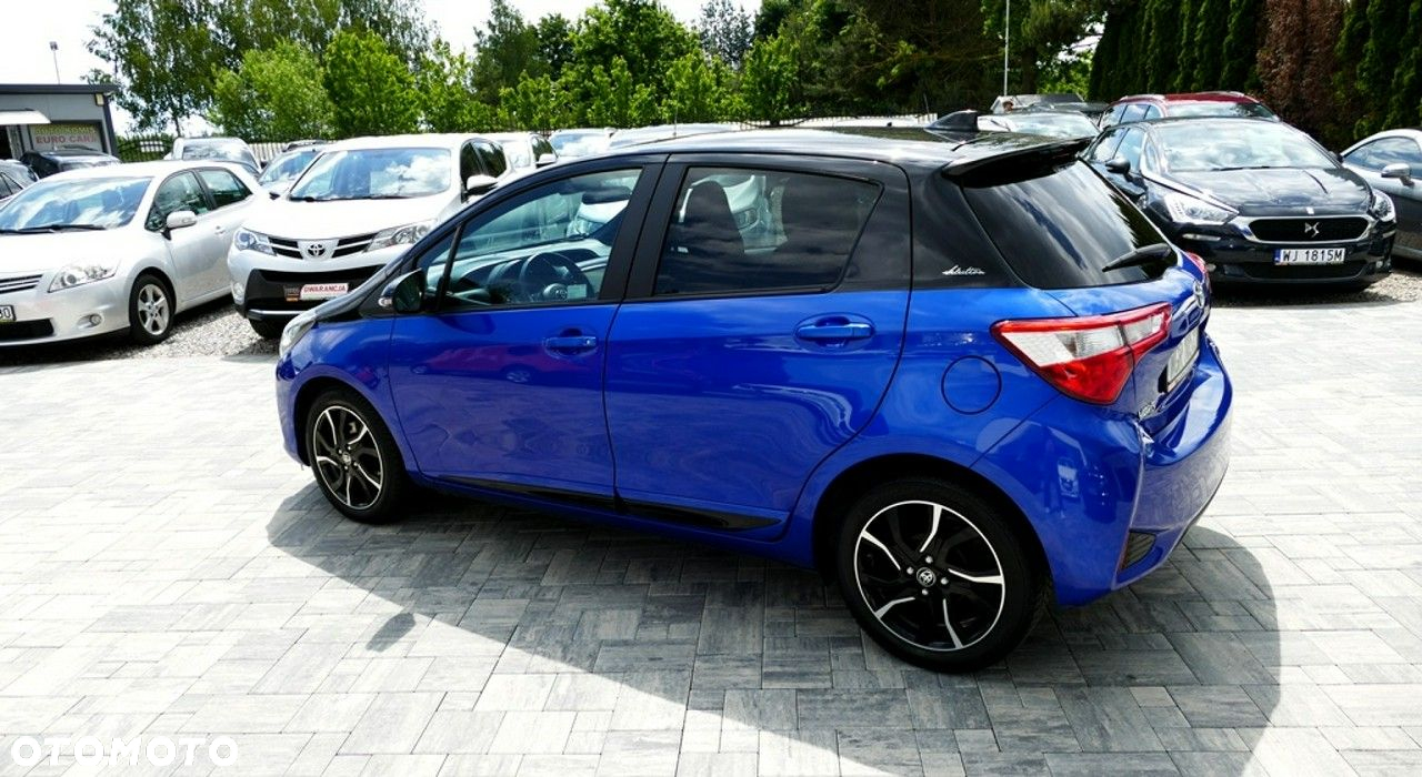 Toyota Yaris - 10