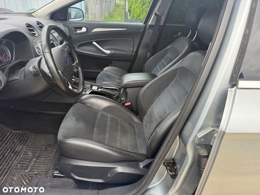 Ford Mondeo 2.5 Black Magic - 6