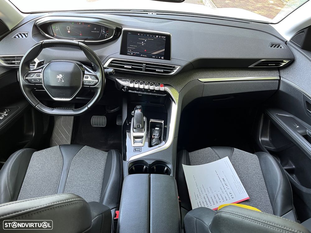 Peugeot 3008 PureTech 130 Stop & Start GPF EAT8 Allure Pack - 27