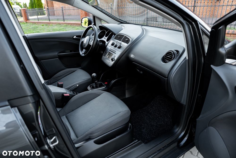 Seat Altea XL 1.6 Reference Comfort - 21