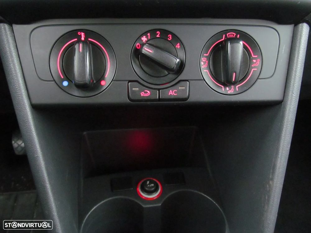 VW Polo 1.2 Trendline - 8