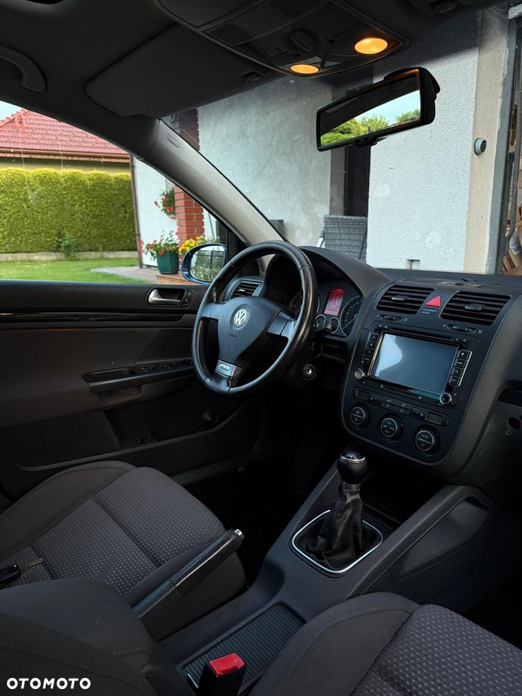 Volkswagen Golf V 2.0 TDI GT Sport - 17