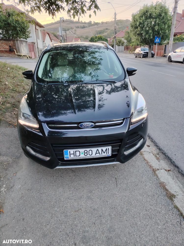 Ford Kuga 2.0 TDCi 4WD Powershift ST-Line - 1