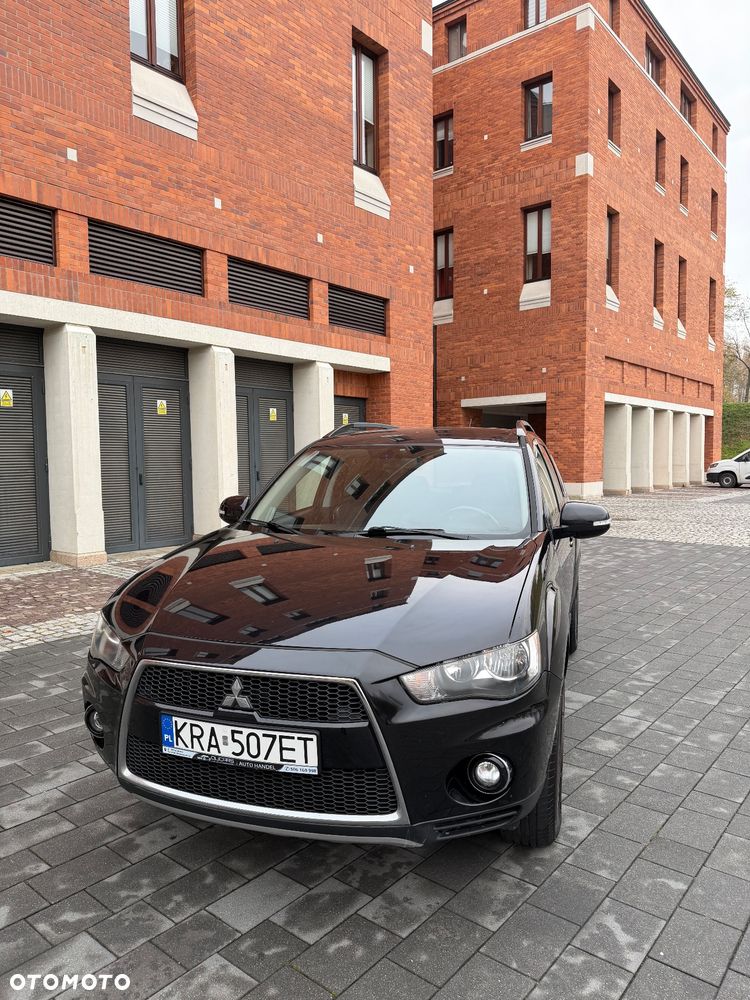 Mitsubishi Outlander 2.0 Intense + 2WD EU5 CVT - 7