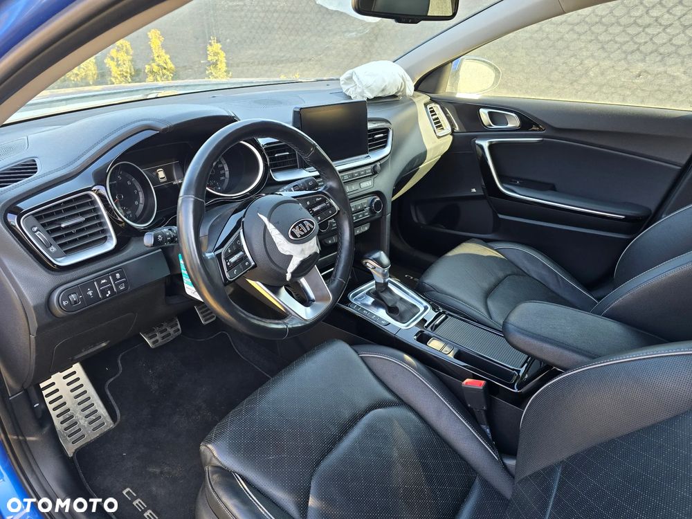 Kia Ceed 1.4 T-GDI M Max DCT - 33
