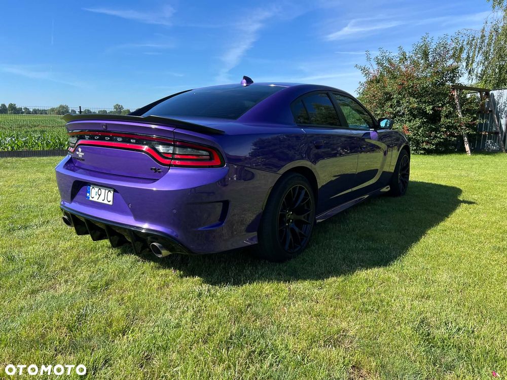 Dodge Charger 5.7 R/T - 2