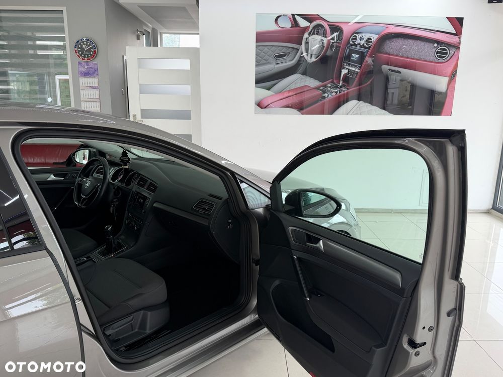 Volkswagen Golf 1.4 TSI BMT Highline - 30