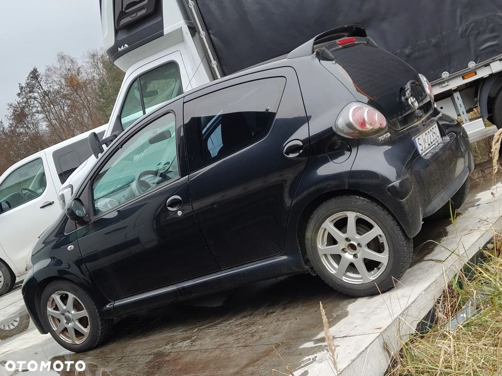 Toyota Aygo - 5