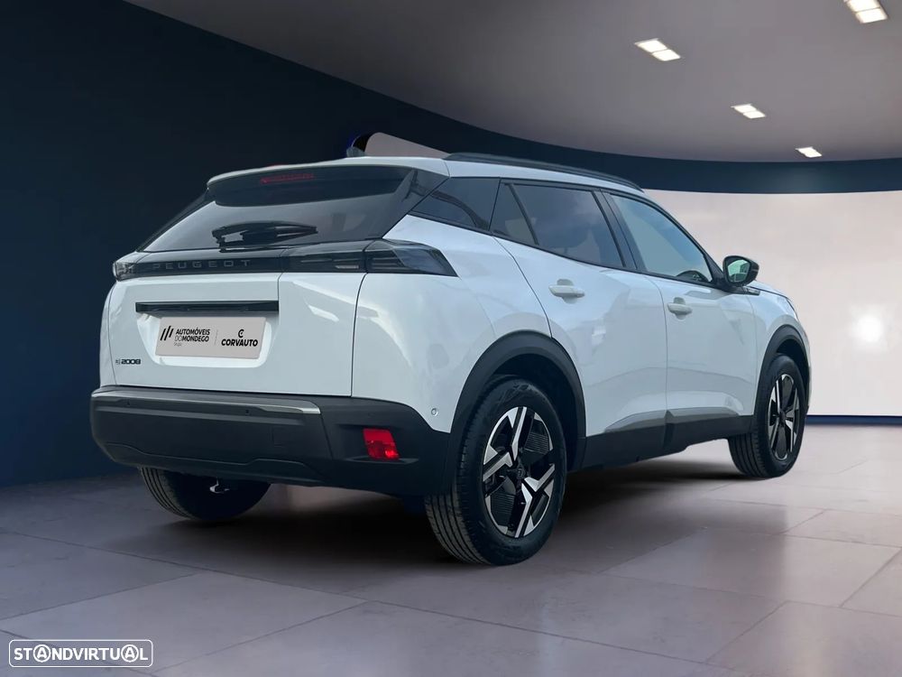 Peugeot e-2008 54 kWh Allure - 6