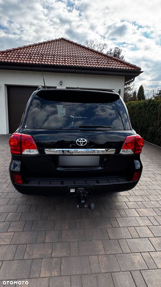 Toyota Land Cruiser - 6